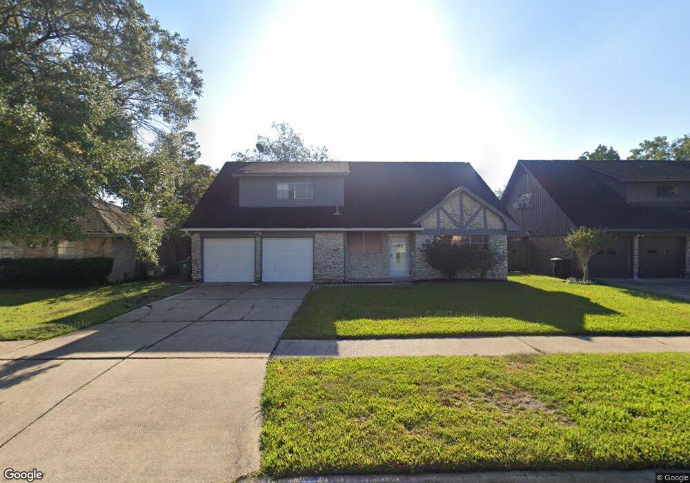 10306 Kirkhill Dr, Houston, TX 77089 - photo 1