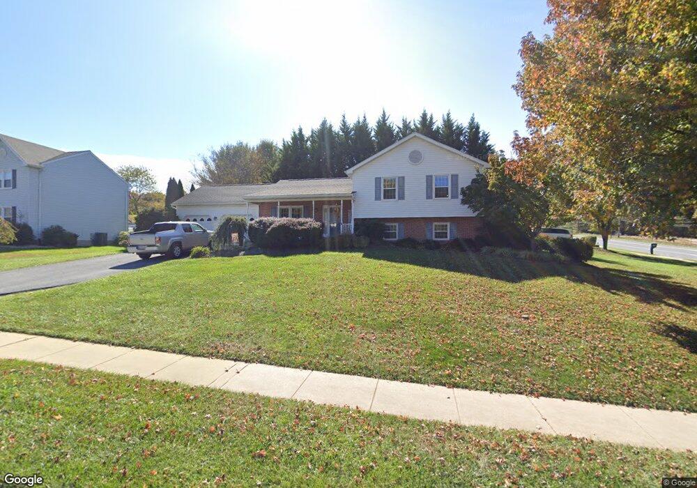 5986 Monroe Ave, Sykesville, MD 21784 - photo 1