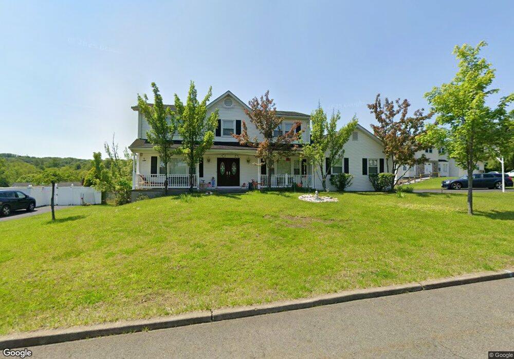 5 Lynch Ct, Garnerville, NY 10923 - photo 1