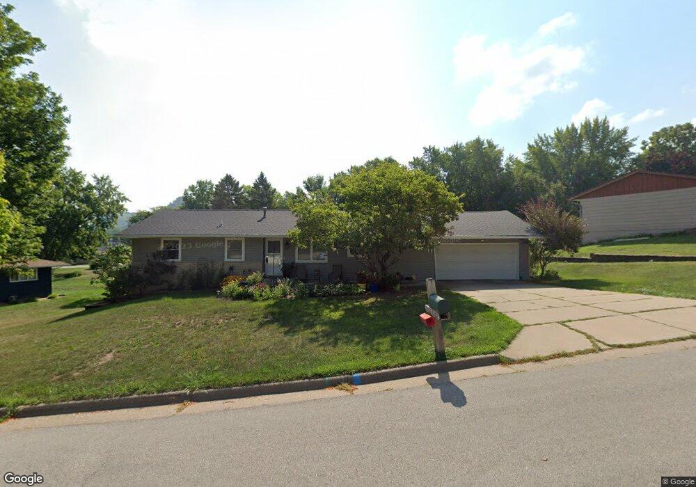 1582 Circle Dr, Winona, MN 55987 - photo 1