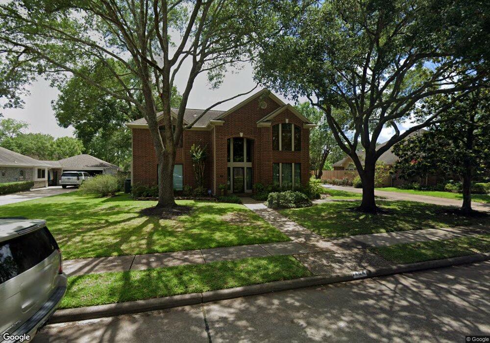 1404 Merriewood Dr, Friendswood, TX 77546 - photo 1
