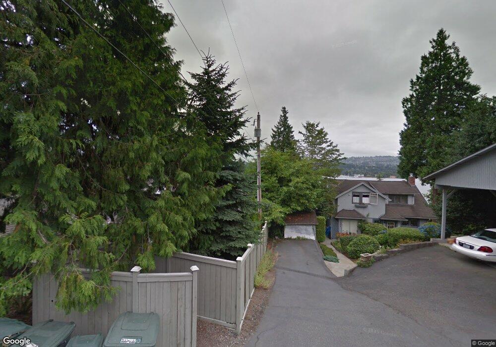 3702 E Mercer Way, Mercer Island, WA 98040 - photo 1