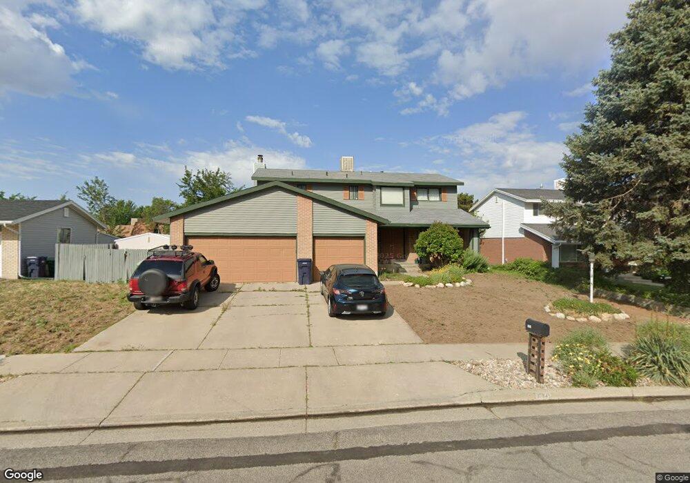 8734 Piper Ln, Sandy, UT 84093 - photo 1