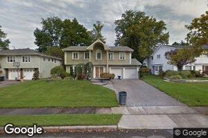 9 Joy Dr, New Hyde Park, NY 11040