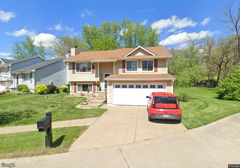 5423 SW 13th St, Des Moines, IA 50315 - photo 1