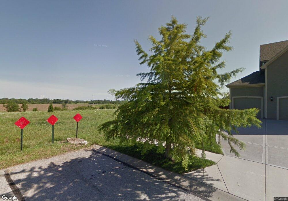 9642 Mccormack Dr, Lenexa, KS 66227 - photo 1