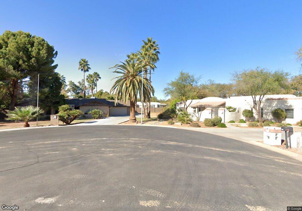 106 N Senate Way, Chandler, AZ 85225 - photo 1