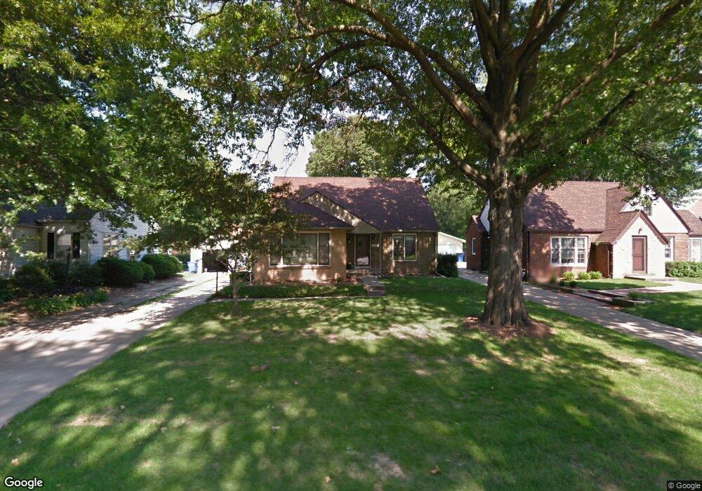 2717 47th St, Des Moines, IA 50310 - photo 1