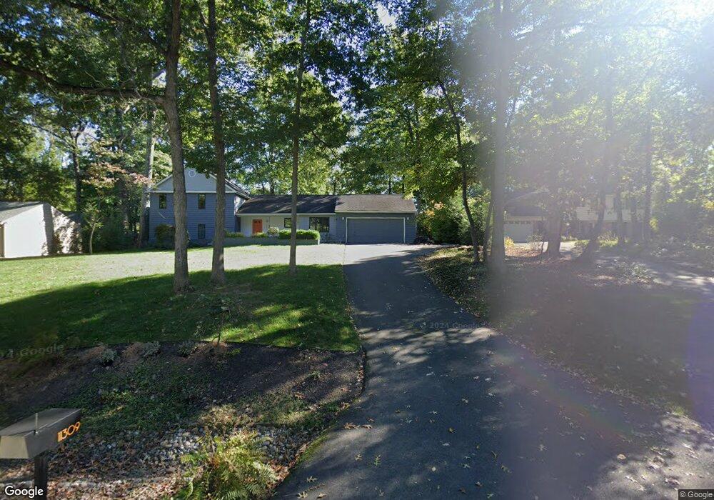 11309 Handlebar Rd, Reston, VA 20191 - photo 1