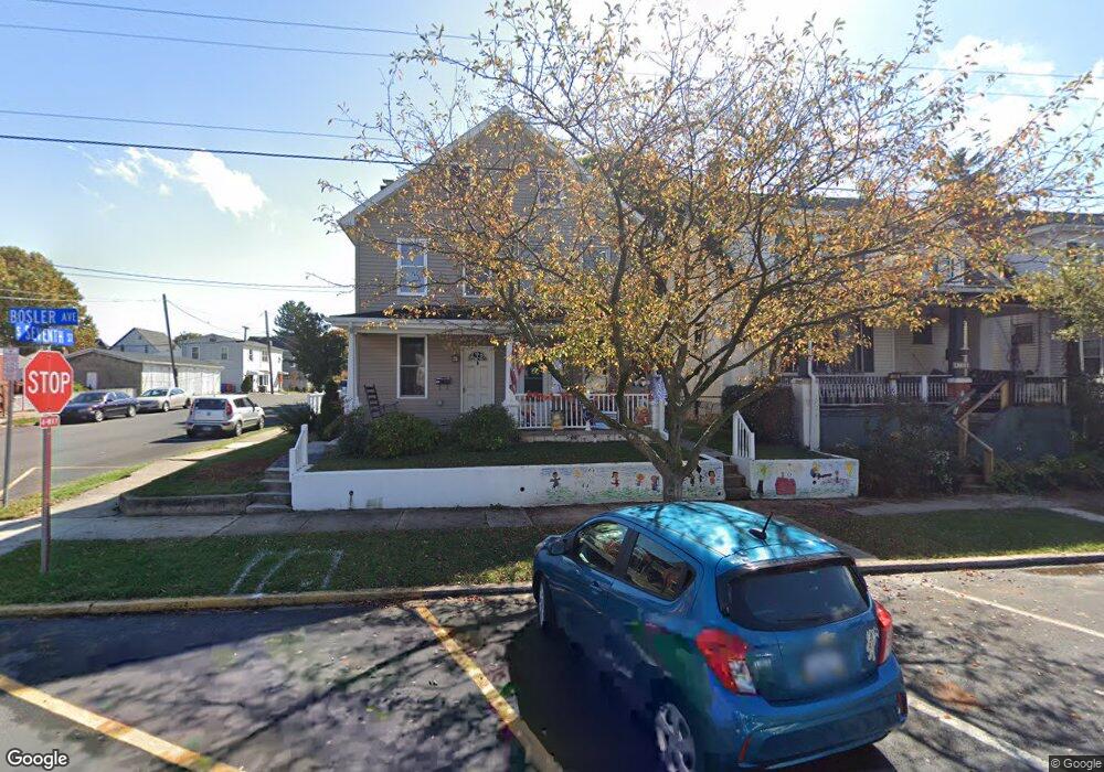 704 Bosler Ave, Lemoyne, PA 17043 - photo 1