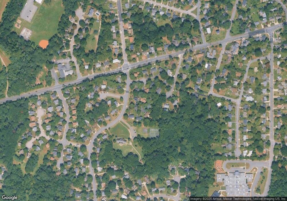 6707 Stoneybrooke Ln, Alexandria, VA 22306 - photo 1