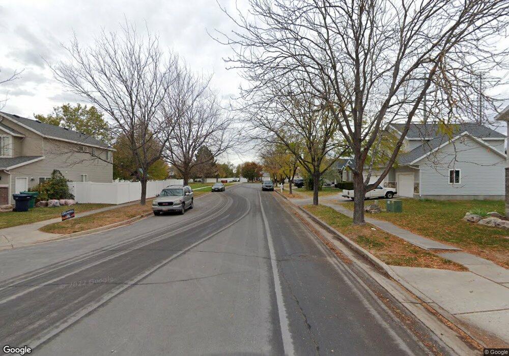 1525 W Stonebridge Dr, Layton, UT 84041 - photo 1