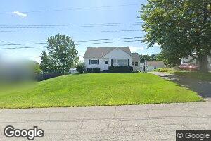 16 High St, East Millinocket, ME 04430