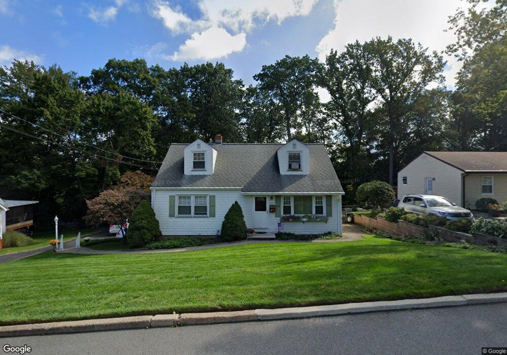 184 Spruce St, Midland Park, NJ 07432 - photo 1