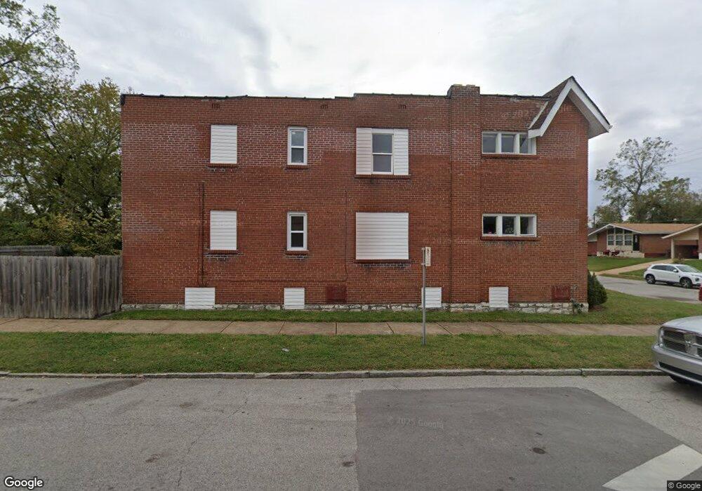 4739 Palm St, Saint Louis, MO 63115 - photo 1