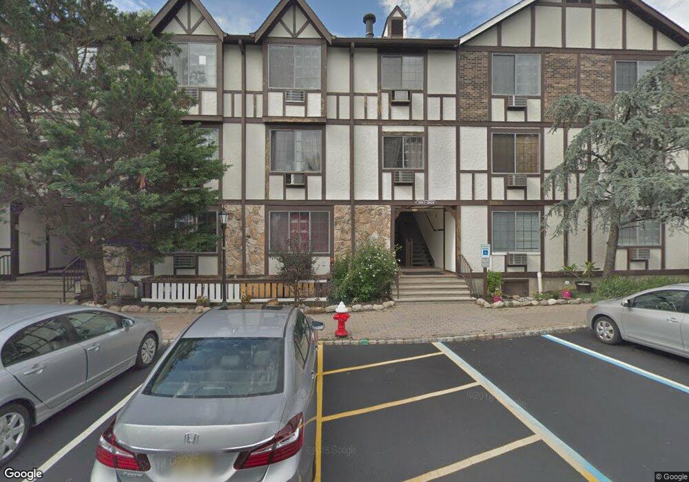 2022 Hawthorne Ln, Mahwah, NJ 07430 - photo 1