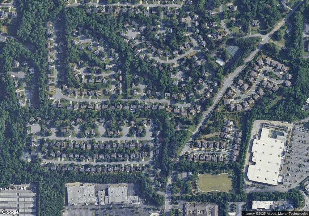 2555 Traywick Chase, Alpharetta, GA 30004 - photo 1