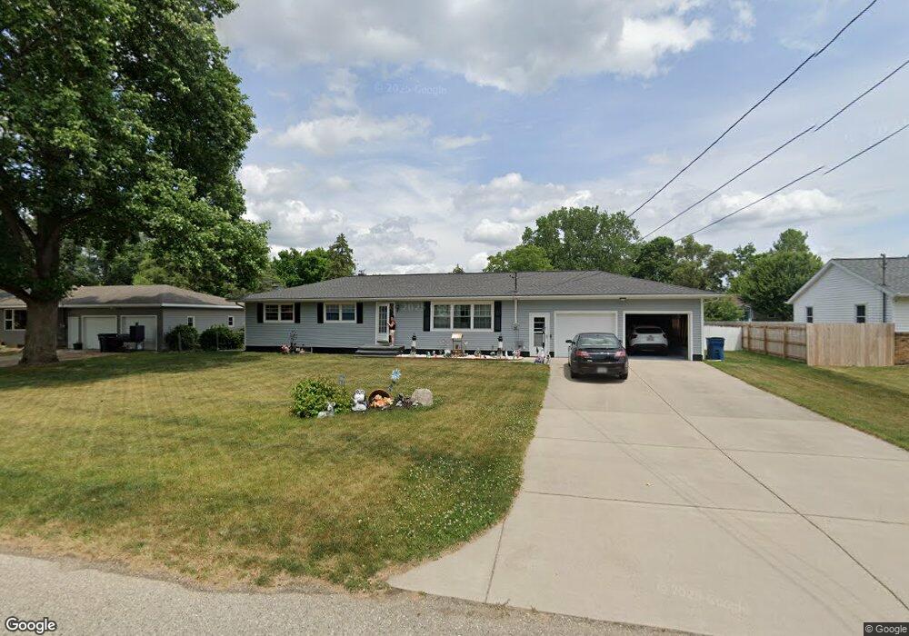 3621 Lilac St, Wayland, MI 49348 - photo 1