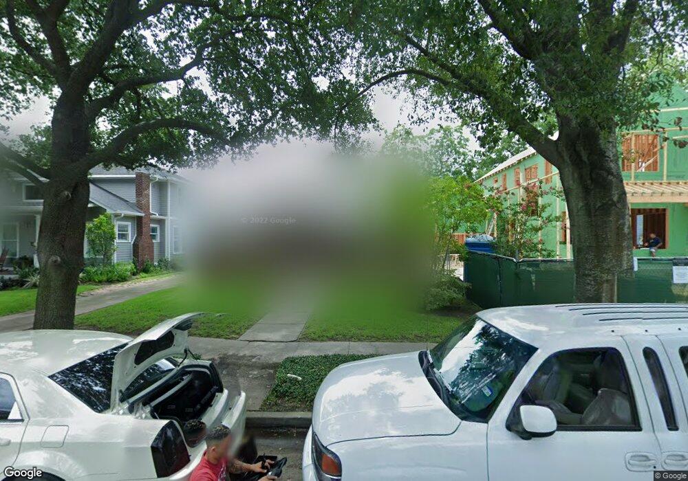 916 Redan St, Houston, TX 77009 - photo 1