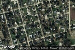 703 Broadway Ave, Windsor, IL 61957