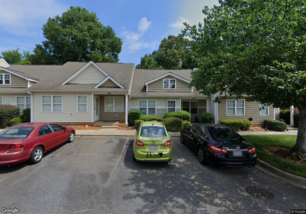 917 Ranchero St, Statesville, NC 28677 - photo 1