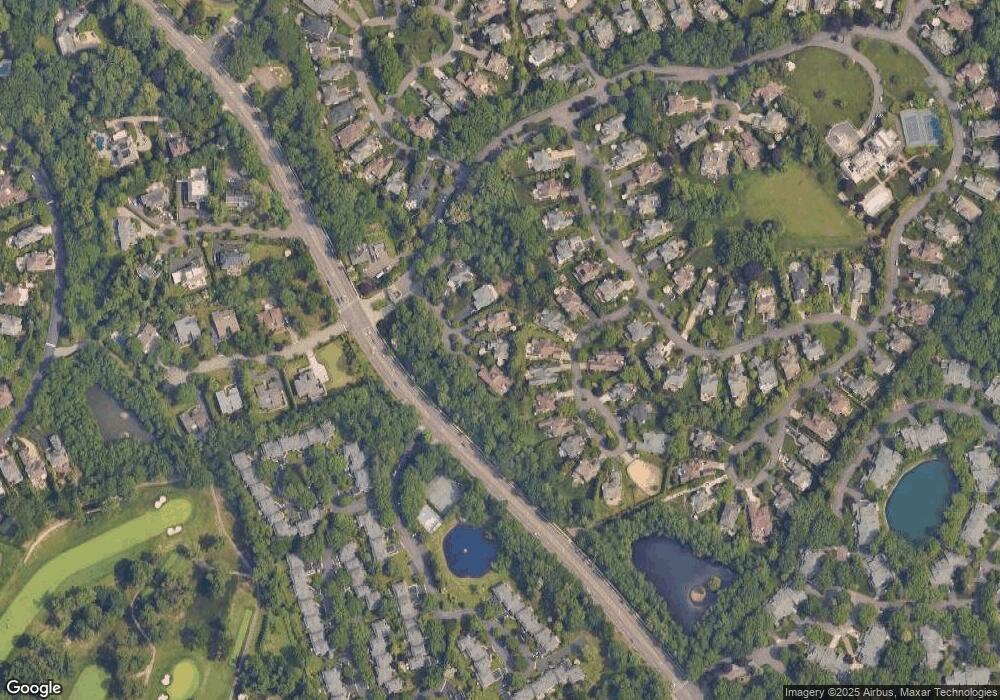 7 Hickory Ct, Manhasset, NY 11030 - photo 1