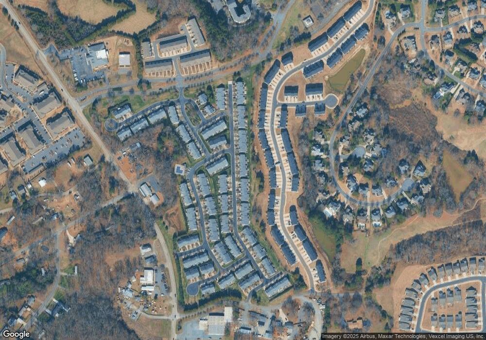 153 Snead Rd unit 72, Fort Mill, SC 29715 - photo 1