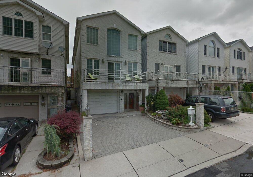 32 Grieco Dr, Jersey City, NJ 07305 - photo 1