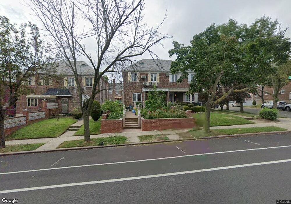 17502 73rd Ave, Flushing, NY 11366 - photo 1