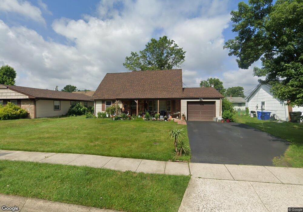 28 Goodwin Ln, Willingboro, NJ 08046 - photo 1