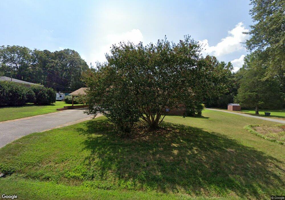 67 Allen St, Royston, GA 30662 - photo 1