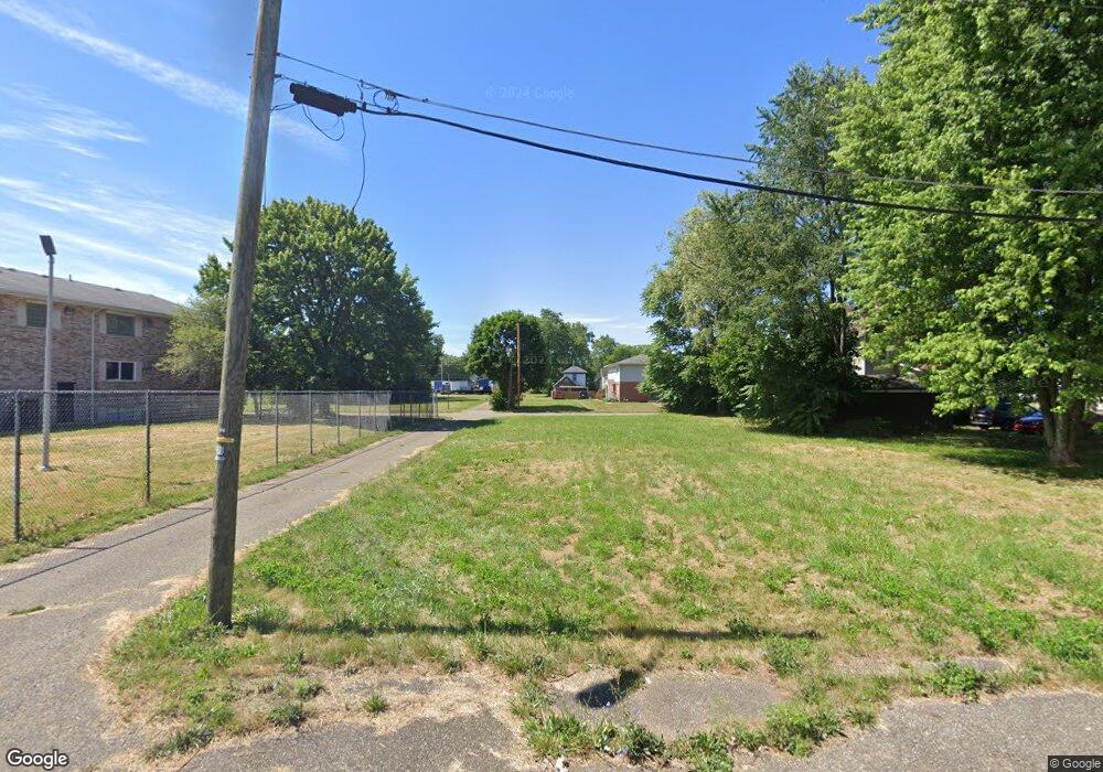 1122 Hiner Place NE, Canton, OH 44705 - photo 1