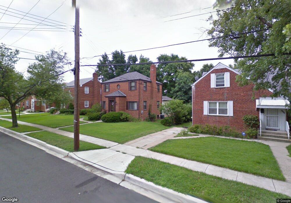 5611 Greenleaf Rd, Cheverly, MD 20785 - photo 1