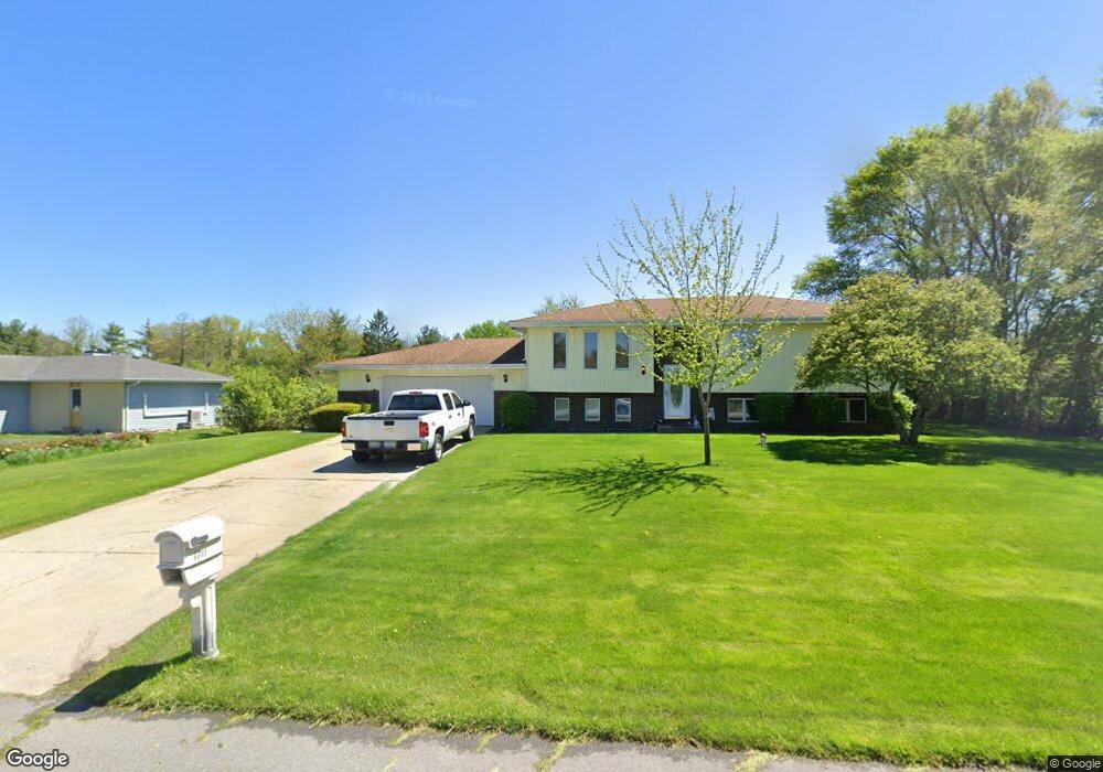 7711 W Mill Ct, Hobart, IN 46342 - photo 1