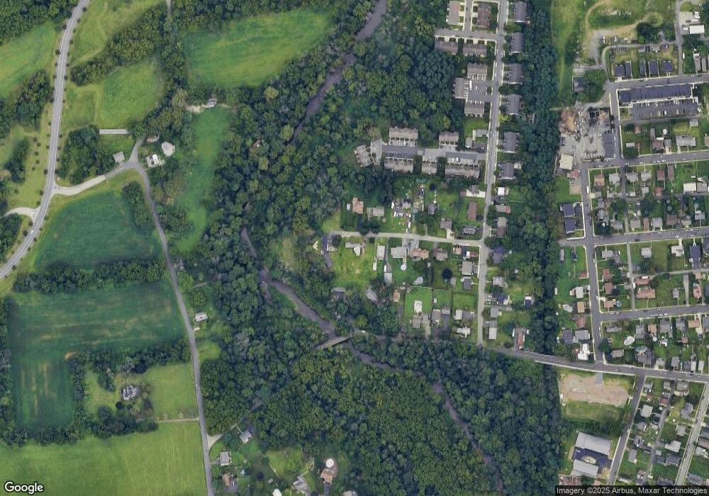 1750 Lavan St, Bethlehem, PA 18015 - photo 1