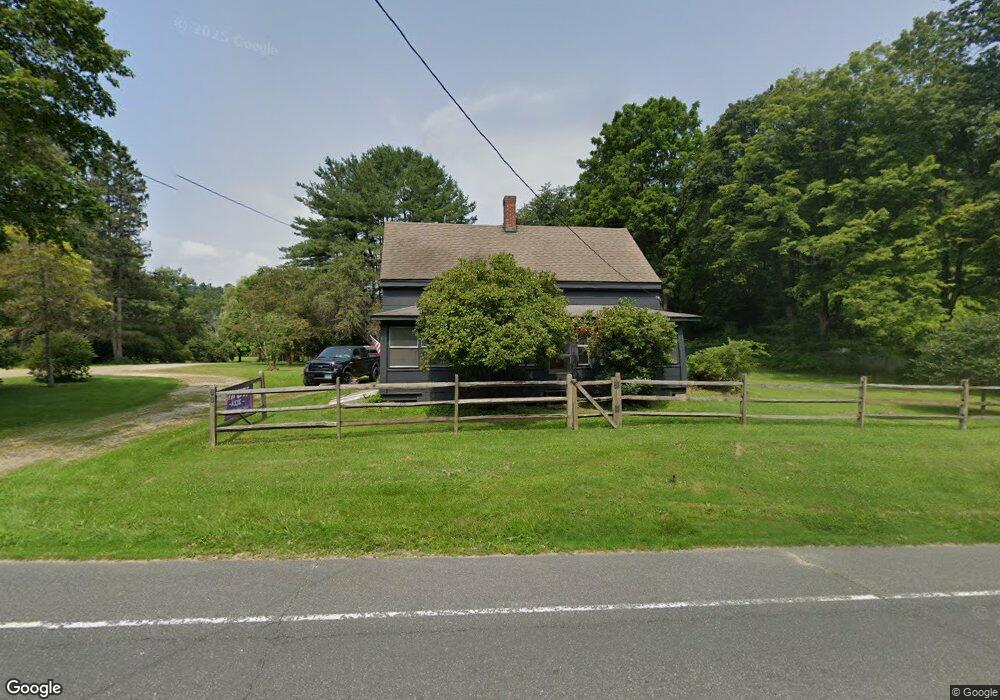 68 E Main St unit C, Salisbury, CT 06068 - photo 1