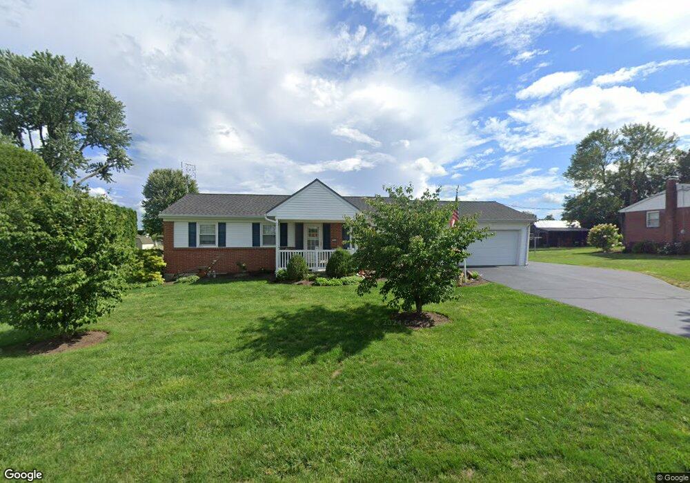 2550 Siegrist Rd, Ronks, PA 17572 - photo 1
