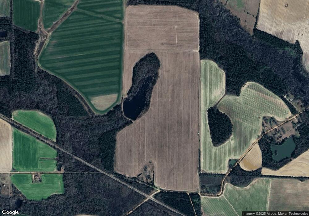 676 Oriole Rd, Fitzgerald, GA 31750 - photo 1