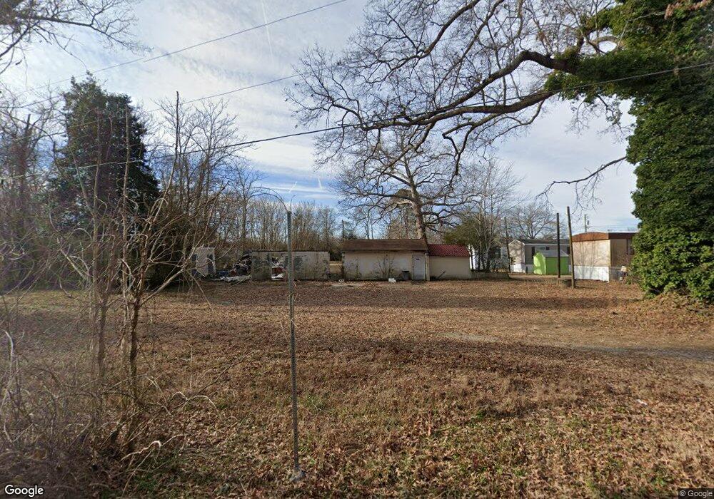 8020 N Henpeck Rd, Quinton, VA 23141 - photo 1