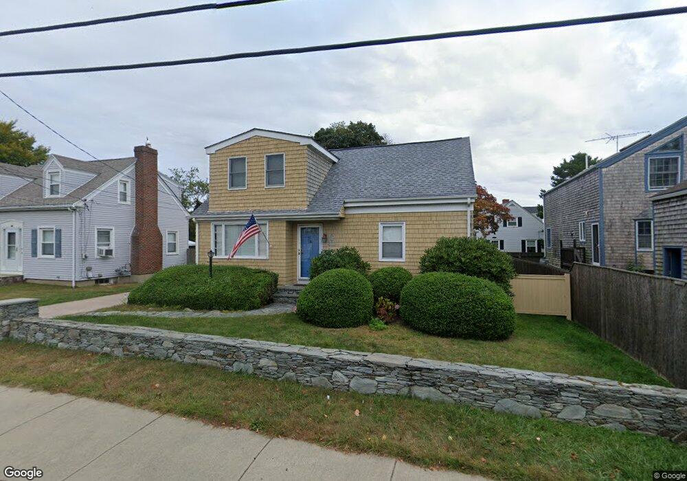 96 Eustis Ave, Newport, RI 02840 - photo 1