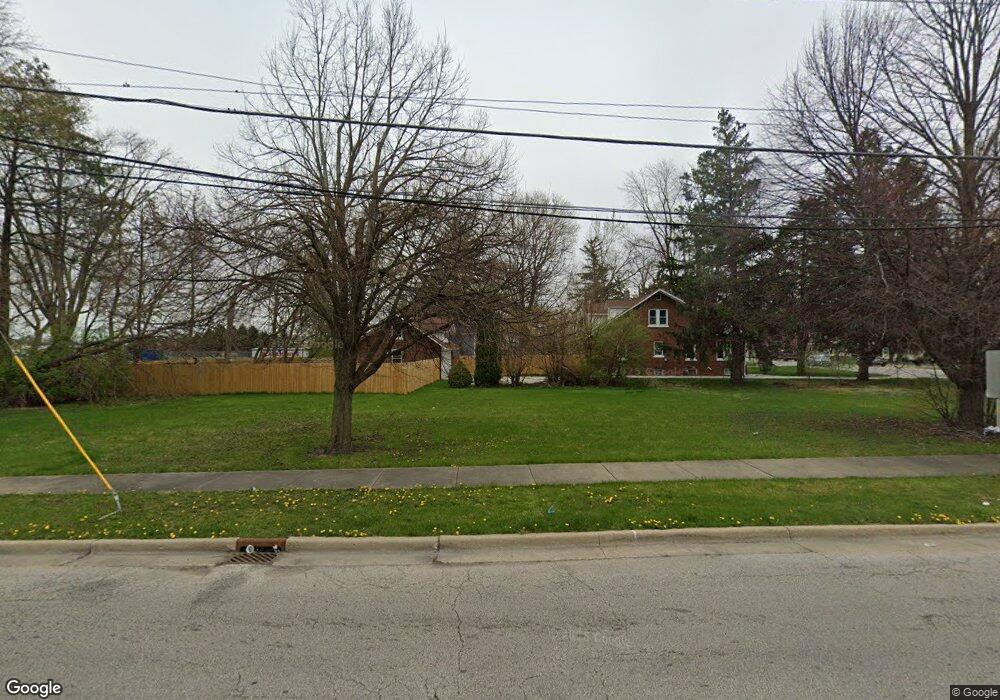 27 N Randall Rd, Aurora, IL 60506 - photo 1