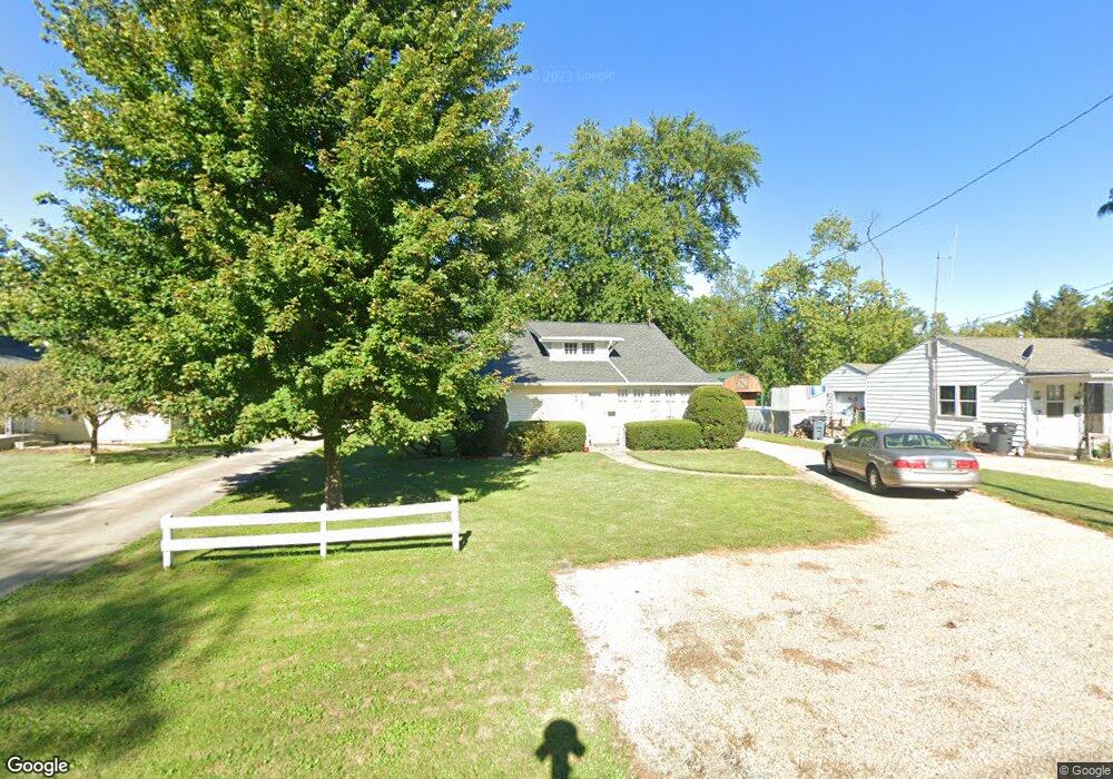 408 S Parke St, Tuscola, IL 61953 - photo 1