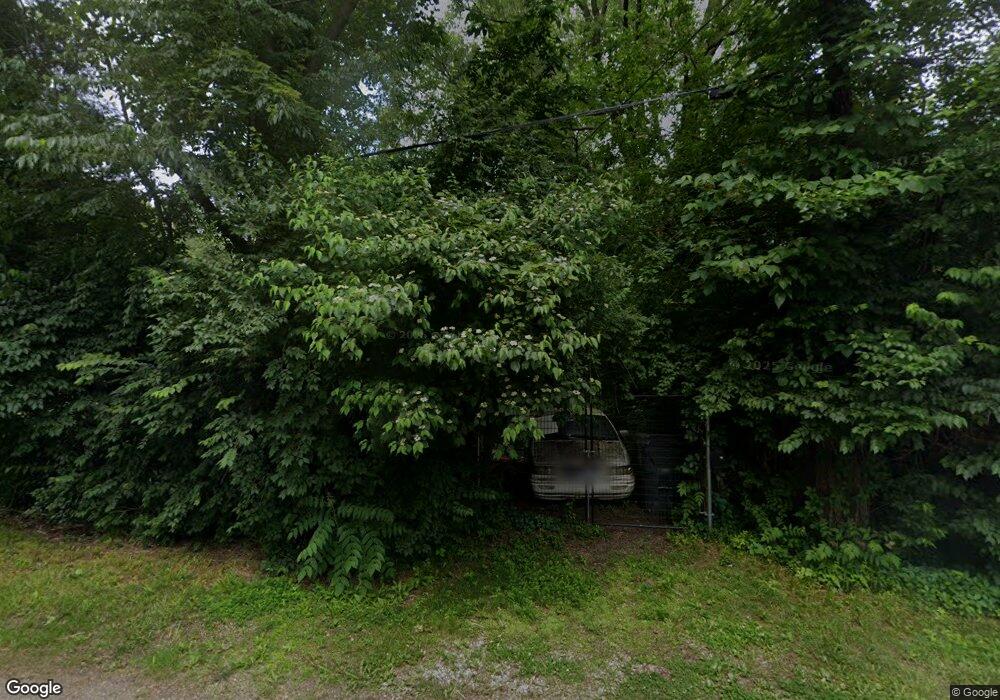 1612 Riverside Dr, Anderson, IN 46016 - photo 1