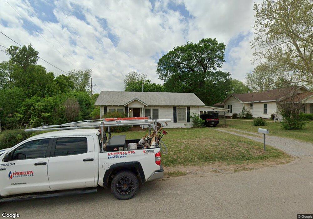 209 N 3rd St, Duncan, OK 73533 - photo 1