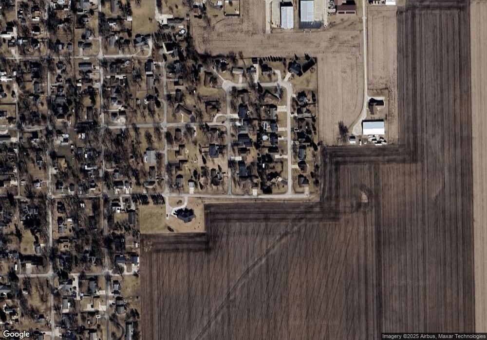 619 Mello Dr, Chenoa, IL 61726 - photo 1