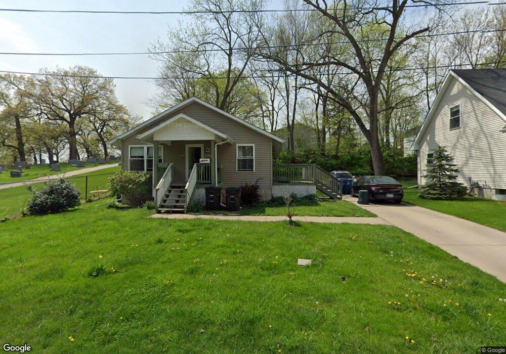 812 23rd St, Des Moines, IA 50312 - photo 1