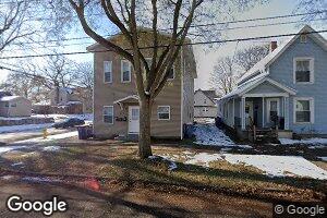 121 Indiana Ave SW, Grand Rapids, MI 49504