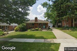 348 Hillcrest Dr, Saline, MI 48176