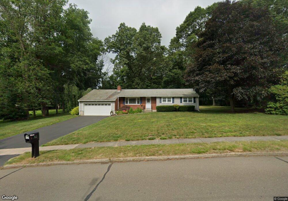 82 Bennett Rd, East Haven, CT 06513 - photo 1