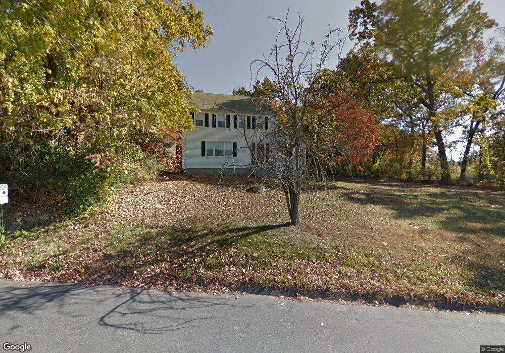 92 Candlewood Rd, Glastonbury, CT 06033 - photo 1